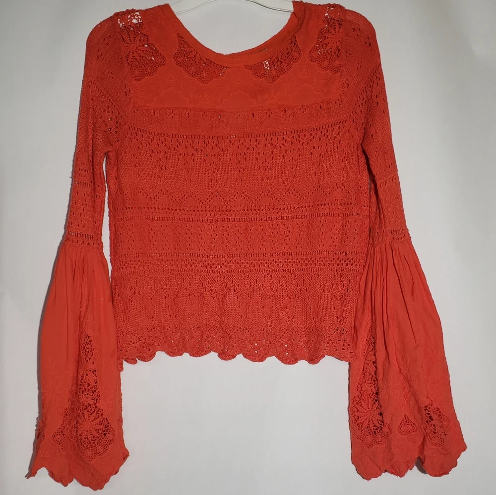 🦊 Free people once upon a time crochet knit bell sleeve top - Picture 3 of 14